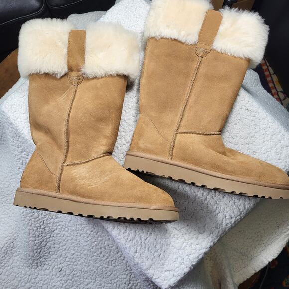 NEW UGG Suhenny Tall boots chestnut suede UGGplush lining Size US 7 - Picture 2 of 4